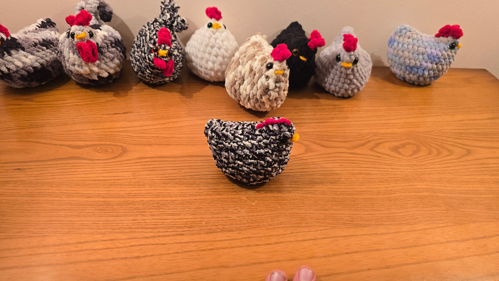 Chimkin Plush (Barred Rock)